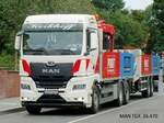 MAN TGX 26.470 Hängerzug zum Transport von Baustoffen am 21.09.2021 im Land Brandenburg.