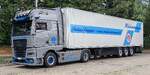 =MAN TGX-Sattelzug 18.520 der Milchversorgung PHILIPP KNEPPER steht zur Fahrerpause auf einem Rastplatz an der A 7