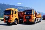 Ein MAN Kipper und mit Kipperauflieger von H. Teuscher am 27.6.26 beim Trucker Festival Interlaken.