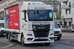 LKW MAN Pritschenaufbau, gesehen in Wien.