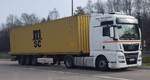 =MAN von BOSSELMANN-Transporte transportiert einen Großcontainer von MSC, 03-2021