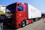 Ein MAN Sattelzug von Geiser am 27.6.26 beim Trucker Festival Interlaken.