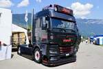 Eine MAN Zugmaschine von Zaugg am 27.6.26 beim Trucker Festival in Interlaken.