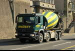 Mercedes Betonmischer unterwegs in der Stadt Freiburg am 27.04.2026