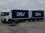 MB, ACTROS-L 2548 von DSV anl�sslich der Feiertagsruhe; 261026