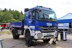 Mercedes Benz Actros LKW THW Ortsverband Idar Oberstein am 06.06.26 beim Tag der Bundeswehr in Kastellaun 