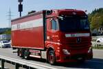 Ein MB Actros mit Pritschenaufbau von Zibatra am 11.9.26 bei Grauholz.