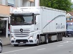 Mercedes Actros Sattelschlepper unterwegs in der Stadt Biel am 09.05.2016