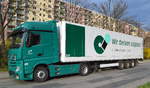 CI Contract Logistics GmbH (CICO) mit einem Sattelzug mit MB ACTROS 1845 Zugmaschine am 11.04.21 Berlin Marzahn.
