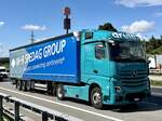 Ein MB Actros Sattelzug von Dreier am 5.9.25 beim Grauholz.