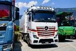 Ein MB Actros Sattelzug von Lignocalor am 27.6.26 beim Trucker Festival in Interlaken.