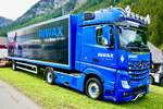 Ein MB Actros Sattelzug von Riwax am 29.8.26 beim Diemtigtaler Truck Treff.