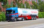 Siko Food Logistics Mercedes Benz Actros L 1843 am 16.07.26 in Ludwigshafen 