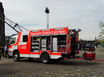 Feuerwehr Frankfurt am Main (Stadtteil Sindlingen) Mercedes Benz Atgeo LF20 am 30.04.16 am Mainufer.