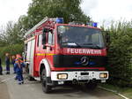 Feuerwehr Klein-Auheim Mercedes Benz LF16 (Florian Hanau 5-44-1) am 09.09.17 bei einer Jugendfeuerwehr Großübung in Maintal Wachenbuchen