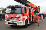 Feuerwehr Fulda Mercedes Benz Atego DLK 23/12 am 18.05.18 auf der RettMobil in Fulda