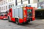 Feuerwehr Darmstadt Mercedes Benz Atego LF20 Kats am 15.10.23 in Darmstadt bei einer Großübung
