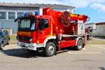Feuerwehr Wehrheim Mercedes Benz Atego Hubbühne beim Tag der offenen Tür Feuerwehr Oberursel Bommersheim am 29.06.25