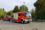 Feuerwehr Hanau Mercedes Benz Atego 1530 Lentner HLF20/16 bei der Jugendfeuerwehr Hanau Abschlussübung im September 2025 an der Otto Hahn Schule in Kesselstadt