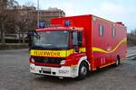 Feuerwehr Mainz Mercedes Benz Atego ELW2 am 31.12.25 beim Silvester Abschwimmen 2025 in Mainz am Rheinufer