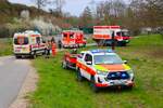 DLRG Frankfurt am Main Toyota Hilux GW-WR (Pelikan Frankfurt 55/58-2), ASB Mercedes Benz Sprinter KTW (Sama Frankfurt 61/93-5) Malteser Mercedes Benz Sprinter RTW (Johannes Frankfurt 64/85/1) und Die Johanniter Mittelhessen Mercedes Benz Atego Gel ...