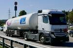 Ein MB Actros mit Tankauflieger von PanGas am 11.9.26 bei Grauholz.