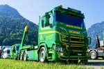 Der Scania mit Welakiaufbau von Peter Schmid am 27.6.26 beim Trucker Festival Interlaken.