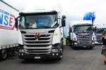 Zwei Scania von der Migros am 24.6.17 am Trucker Festival in Interlaken.
