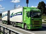 Ein Scania Hängerzug von Zingg am 5.9.25 beim Grauholz.