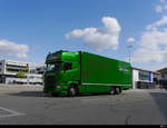 Scania R 520 Blumentransporter unterwegs in der Stadt Lyss am 07.09.2020