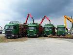 Vier Scania Holztransport LKW am 24.09.17 beim Hafenfest in Aschaffenburg