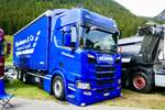 Ein Scania mit Peitsche von H�uselmann am 29.8.26 beim Diemtigtaler Truck Treff.