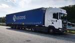 =Scania 450 S der Spedition  Weltzien  transportiert einen Auflieger von GEODIS, 07-2021