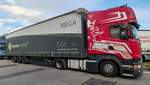 =Scania R450-Sattelzug der Spedition FARLETA, 09-2025