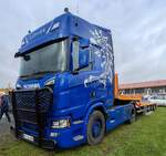 =Scania-Sattelzug der Firma LOHSE, gesehen bei der Bulldogmesse in Alsfeld, 10-2025