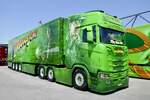 Der Scania Sattelzug 'Indiana Jones' von M�ller am 20.6.26 bei der L�ndle Truckshow.