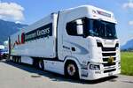 Ein weiterer Scania Sattelzug von Krummen Kerzers am 27.6.26 beim Trucker Fwstival in Interlaken.