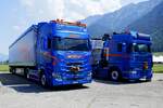 Ein Scania Sattelzug und weiterer Scania von R�egsegger am 27.6.26 beim Trucker Fwstival in Interlaken.