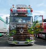 =Scania-Sattelzugmaschine, gesehen beim Country-, Trucker- und Streetfoodfestival Fulda im Juli 2017