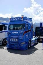 Die Scania Zugmaschine von Domig am 20.6.26 bei der L�ndle Truckshow.