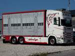 SCANIA mit Aufbau zum Gro�viehtransport; 260720
