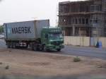 Ein Sinotruck mit Container Sattelzug in N'Djamena (Chad) am 22/03/2013.