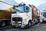 Ein Volvo FH von PLV am 27.6.26 beim Trucker Festival Interlaken.