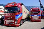 Ein Volvo H�ngerzug und Scania von Sidler am 27.6.26 beim Trucker Festival Interlaken.