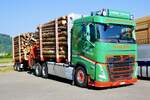 Ein Holz H�ngerzug von K�sch� Holztrans am 27.6.26 beim Trucker Festival Interlaken.