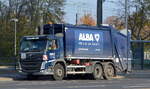 ALBA Recycling GmbH mit einem VOLVO FM 330 Müllentsorgungsfahrzeug am 14.11.22 Berlin Marzahn.