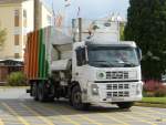 Volvo FM 12 Müllwagen unterwegs in Empuriabrava ( Spanien) am 30.09.2014