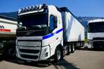 Ein Volvo Sattelzug von Gatra am 27.6.26 beim Trucker Festival Interlaken.