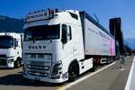 Ein Volvo Sattelzug von Precycling am 27.6.26 beim Trucker Festival Interlaken.