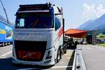 Volvo Aero Sattelzug von Sutter am 27.6.26 beim Trucker Festival in Interlaken.